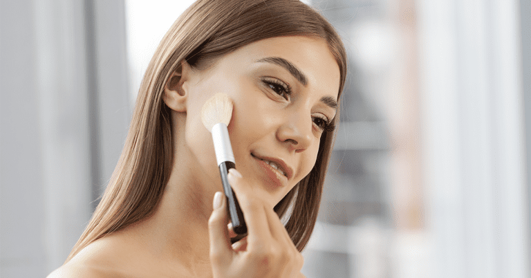 Consejos esenciales para lograr un maquillaje perfecto en piel seca
